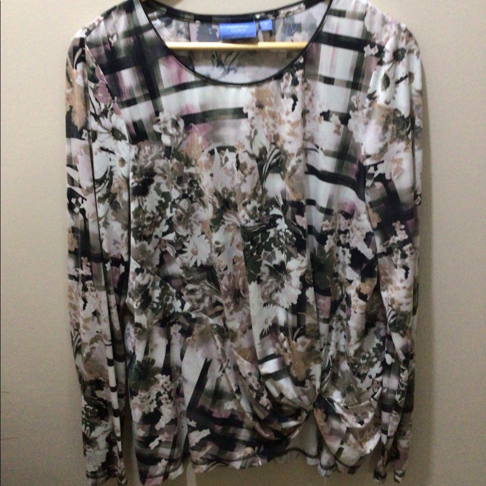 Simply Vera Vera Wang Long-sleeved tunic.